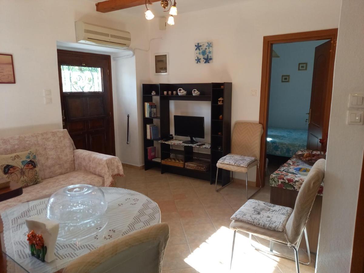 Villa Πηλιο- Το Εξοχικο Τησ Αννασ- Αφησσοσ Áfissos Esterno foto